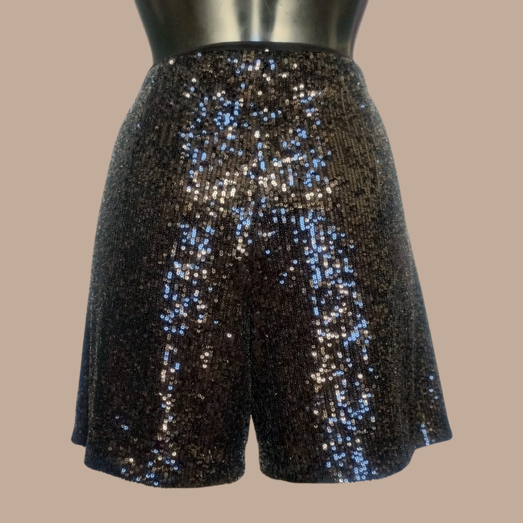 BARDOT shorts - size M