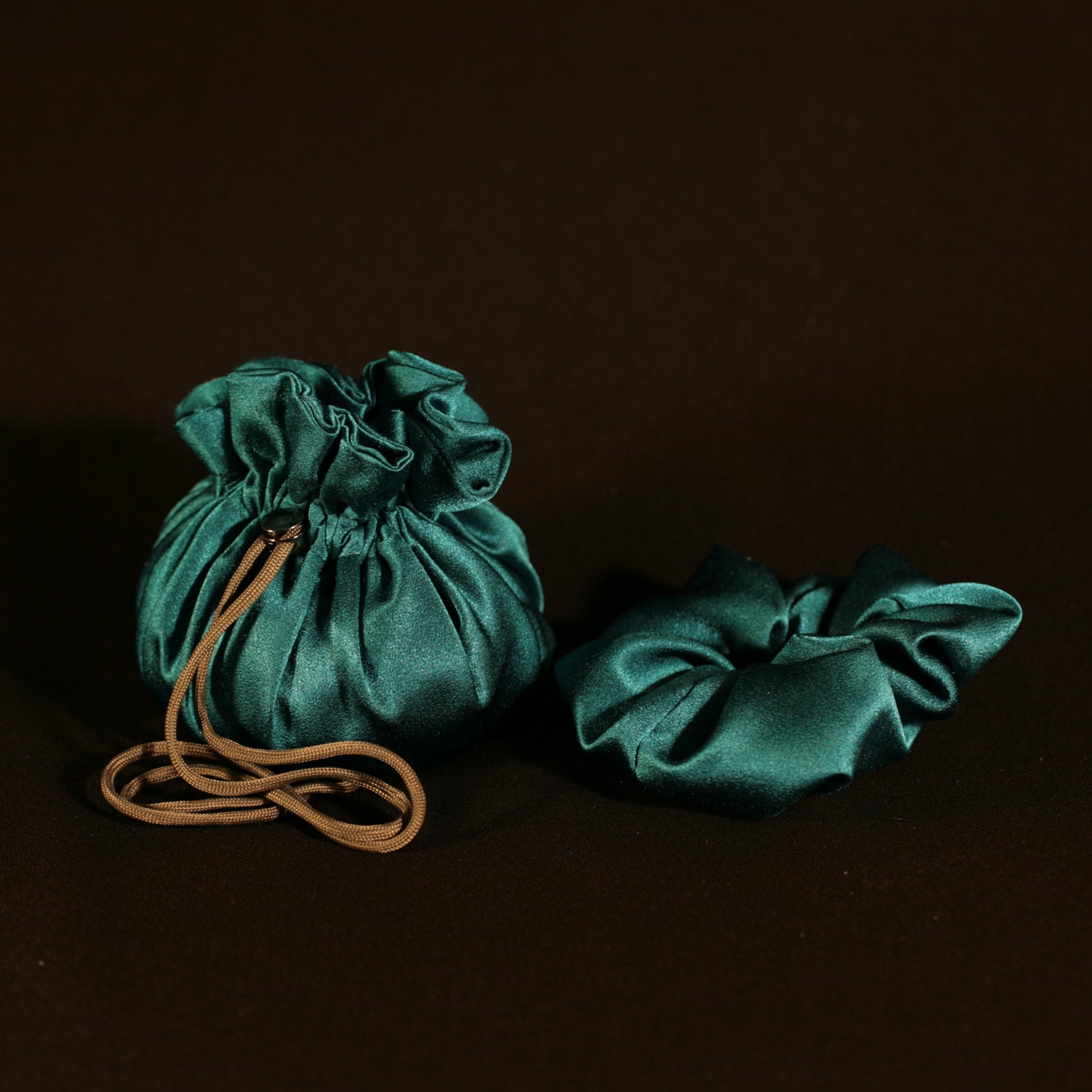 Leyla Atelier_Accessori_Beba