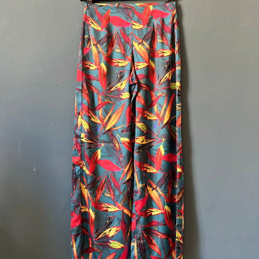 Stone trousers - size M